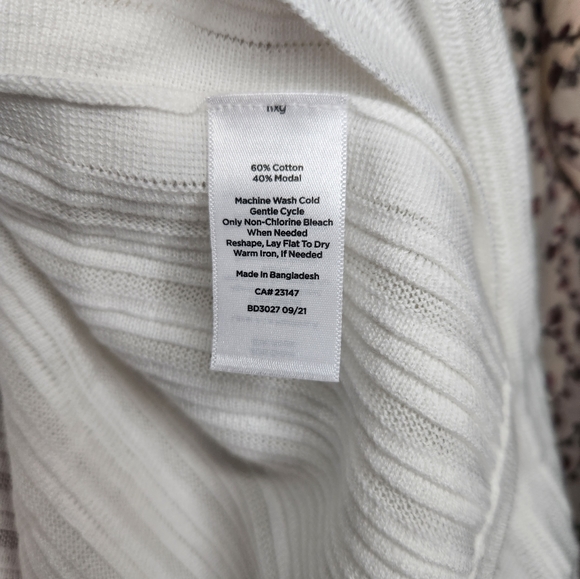 Talbots Women's White Knitted Shawl - Picture 3 of 3